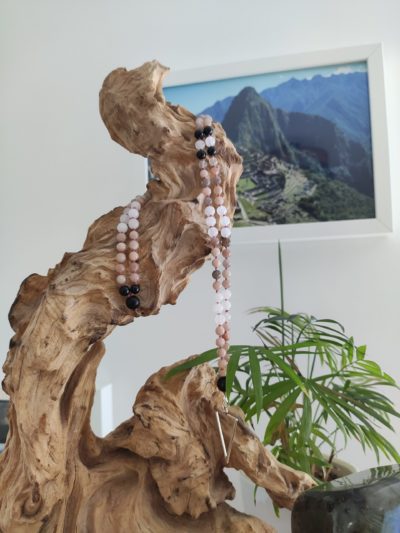 Fontenilles, Toulouse, L'Isle jourdain, Gers, Haute Garonne, souffle zen, bijoux zen, création personnalisée, Bague, Boucle d'oreille, Bracelet, Talisman, Collier, Suspension énergétique, Pendentif, Pierre fine, Pierre naturelle, Création énergétique, Marseille, Lille, Nantes, Bordeaux, Lyon, Nice, Montpellier, Strasbourg, Paris