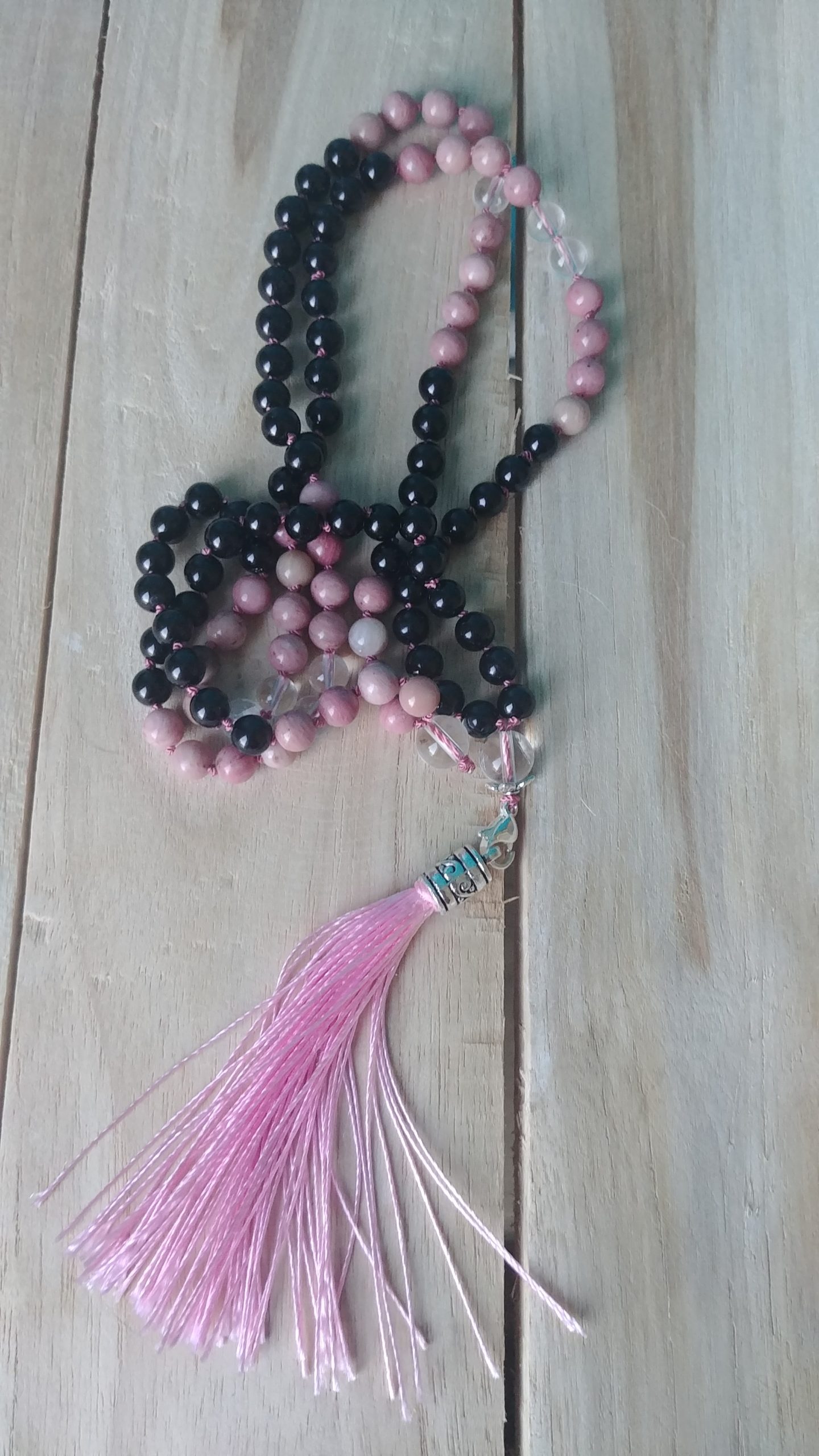 Fontenilles, Toulouse, L'Isle jourdain, Gers, Haute Garonne, souffle zen, bijoux zen, création personnalisée, Bague, Boucle d'oreille, Bracelet, Talisman, Collier, Suspension énergétique, Pendentif, Pierre fine, Pierre naturelle, Création énergétique, Marseille, Lille, Nantes, Bordeaux, Lyon, Nice, Montpellier, Strasbourg, Paris