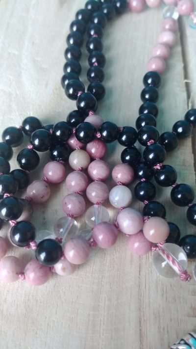 Fontenilles, Toulouse, L'Isle jourdain, Gers, Haute Garonne, souffle zen, bijoux zen, création personnalisée, Bague, Boucle d'oreille, Bracelet, Talisman, Collier, Suspension énergétique, Pendentif, Pierre fine, Pierre naturelle, Création énergétique, Marseille, Lille, Nantes, Bordeaux, Lyon, Nice, Montpellier, Strasbourg, Paris