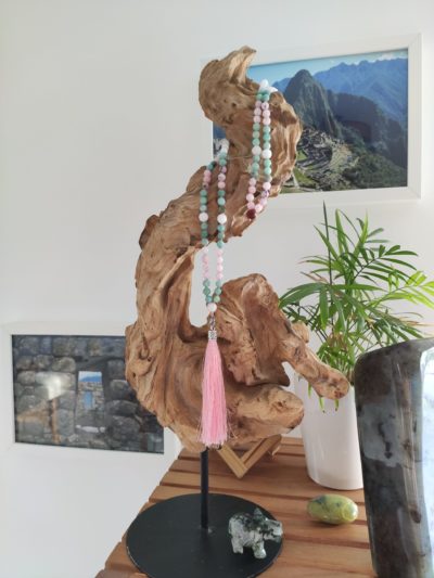 Fontenilles, Toulouse, L'Isle jourdain, Gers, Haute Garonne, souffle zen, bijoux zen, création personnalisée, Bague, Boucle d'oreille, Bracelet, Talisman, Collier, Suspension énergétique, Pendentif, Pierre fine, Pierre naturelle, Création énergétique, Marseille, Lille, Nantes, Bordeaux, Lyon, Nice, Montpellier, Strasbourg, Paris