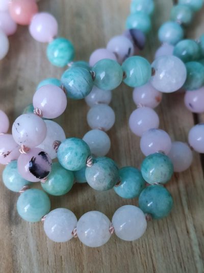 Fontenilles, Toulouse, L'Isle jourdain, Gers, Haute Garonne, souffle zen, bijoux zen, création personnalisée, Bague, Boucle d'oreille, Bracelet, Talisman, Collier, Suspension énergétique, Pendentif, Pierre fine, Pierre naturelle, Création énergétique, Marseille, Lille, Nantes, Bordeaux, Lyon, Nice, Montpellier, Strasbourg, Paris