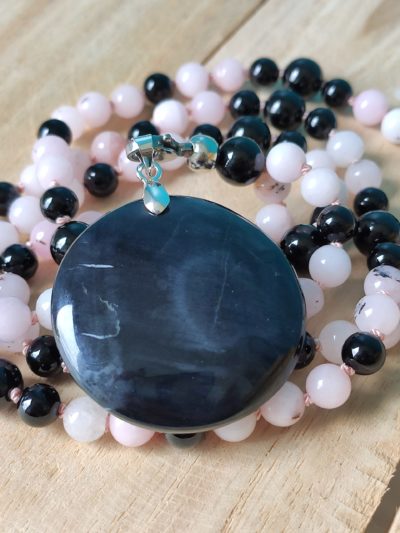 Fontenilles, Toulouse, L'Isle jourdain, Gers, Haute Garonne, souffle zen, bijoux zen, création personnalisée, Bague, Boucle d'oreille, Bracelet, Talisman, Collier, Suspension énergétique, Pendentif, Pierre fine, Pierre naturelle, Création énergétique, Marseille, Lille, Nantes, Bordeaux, Lyon, Nice, Montpellier, Strasbourg, Paris