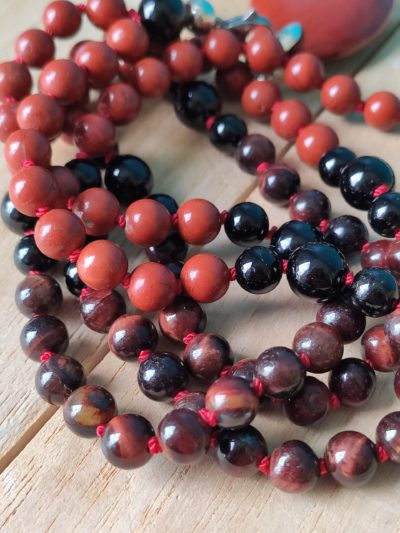 Fontenilles, Toulouse, L'Isle jourdain, Gers, Haute Garonne, souffle zen, bijoux zen, création personnalisée, Bague, Boucle d'oreille, Bracelet, Talisman, Collier, Suspension énergétique, Pendentif, Pierre fine, Pierre naturelle, Création énergétique, Marseille, Lille, Nantes, Bordeaux, Lyon, Nice, Montpellier, Strasbourg, Paris