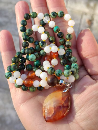 Fontenilles, Toulouse, L'Isle jourdain, Gers, Haute Garonne, souffle zen, bijoux zen, création personnalisée, Bague, Boucle d'oreille, Bracelet, Talisman, Collier, Suspension énergétique, Pendentif, Pierre fine, Pierre naturelle, Création énergétique, Marseille, Lille, Nantes, Bordeaux, Lyon, Nice, Montpellier, Strasbourg, Paris