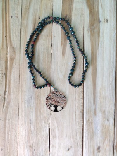 Fontenilles, Toulouse, L'Isle jourdain, Gers, Haute Garonne, souffle zen, bijoux zen, création personnalisée, Bague, Boucle d'oreille, Bracelet, Talisman, Collier, Suspension énergétique, Pendentif, Pierre fine, Pierre naturelle, Création énergétique, Marseille, Lille, Nantes, Bordeaux, Lyon, Nice, Montpellier, Strasbourg, Paris