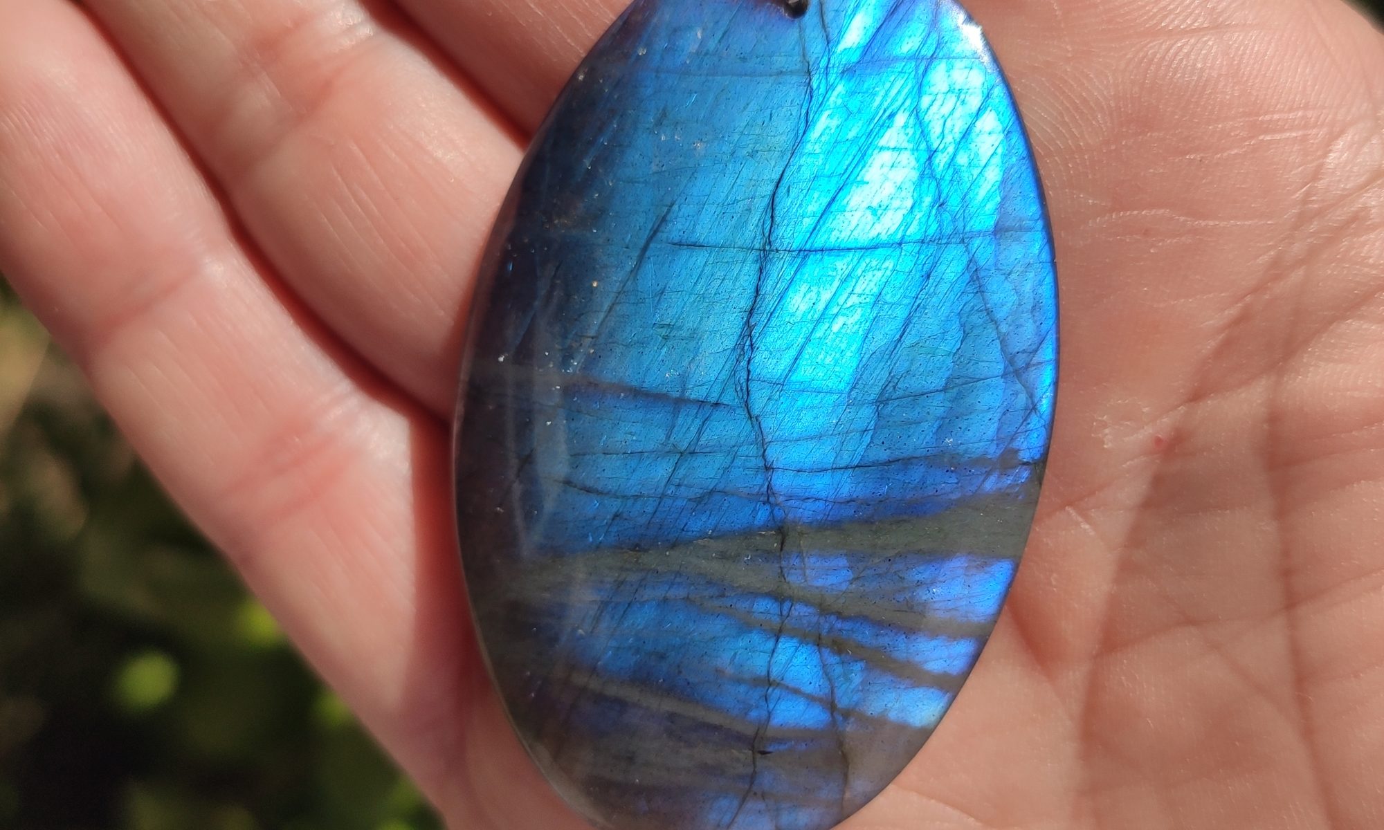 Grande Labradorite Ovale 1