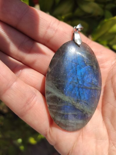 Fontenilles, Toulouse, L'Isle jourdain, Gers, Haute Garonne, souffle zen, bijoux zen, création personnalisée, Bague, Boucle d'oreille, Bracelet, Talisman, Collier, Suspension énergétique, Pendentif, Pierre fine, Pierre naturelle, Création énergétique, Marseille, Lille, Nantes, Bordeaux, Lyon, Nice, Montpellier, Strasbourg, Paris