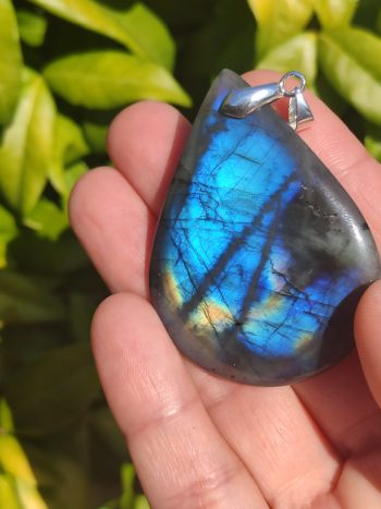 Grande Labradorite Goutte 1