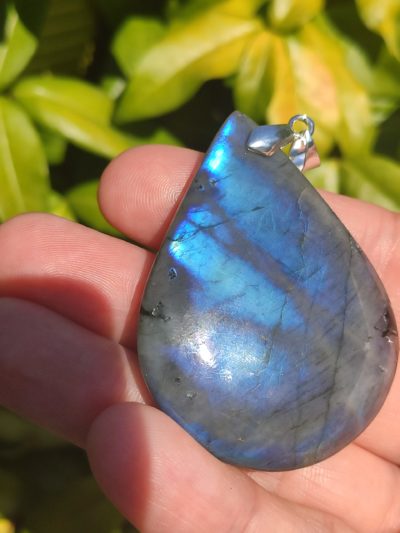 Fontenilles, Toulouse, L'Isle jourdain, Gers, Haute Garonne, souffle zen, bijoux zen, création personnalisée, Bague, Boucle d'oreille, Bracelet, Talisman, Collier, Suspension énergétique, Pendentif, Pierre fine, Pierre naturelle, Création énergétique, Marseille, Lille, Nantes, Bordeaux, Lyon, Nice, Montpellier, Strasbourg, Paris