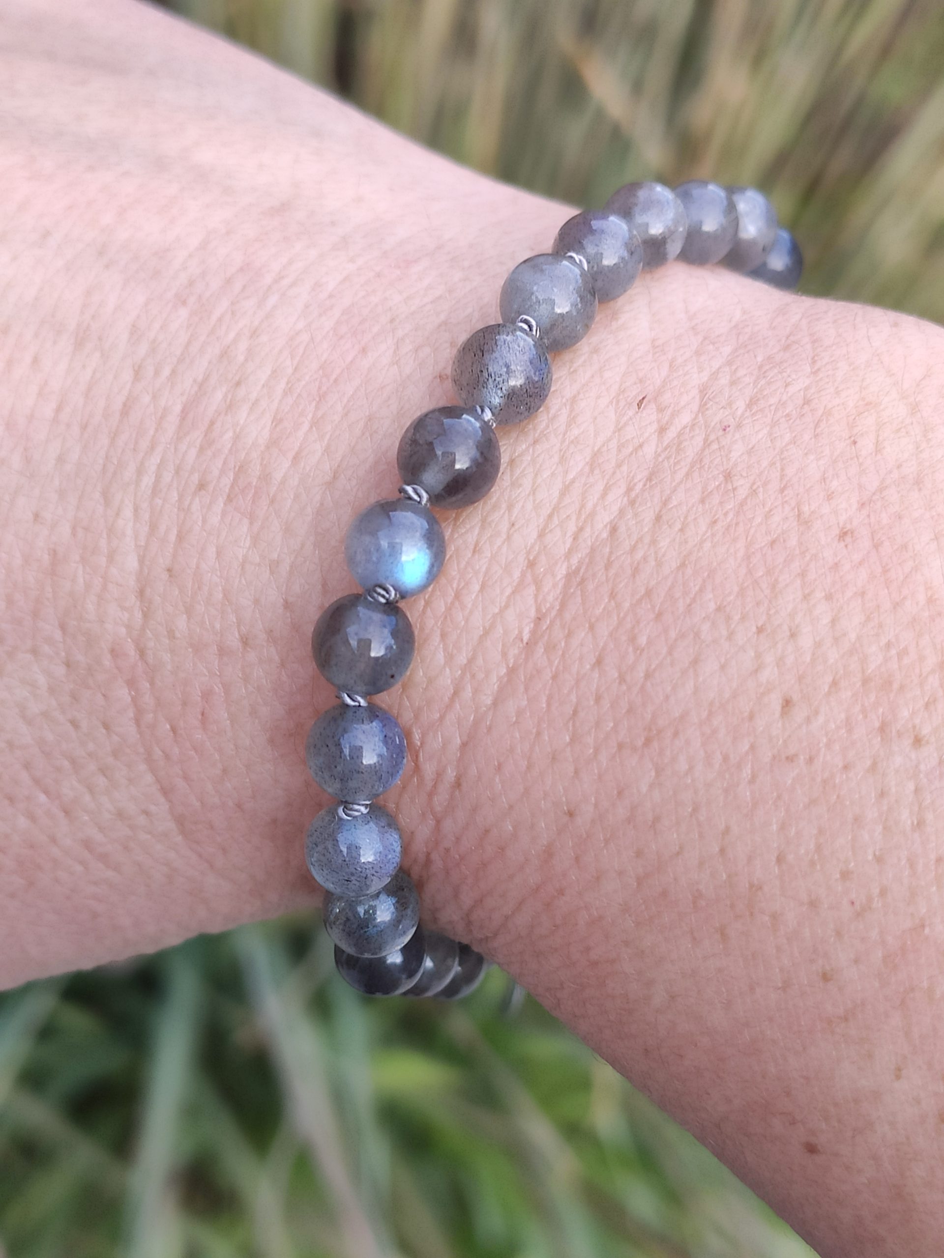 Fontenilles, Toulouse, L'Isle jourdain, Gers, Haute Garonne, souffle zen, bijoux zen, création personnalisée, Bague, Boucle d'oreille, Bracelet, Talisman, Collier, Suspension énergétique, Pendentif, Pierre fine, Pierre naturelle, Création énergétique, Marseille, Lille, Nantes, Bordeaux, Lyon, Nice, Montpellier, Strasbourg, Paris