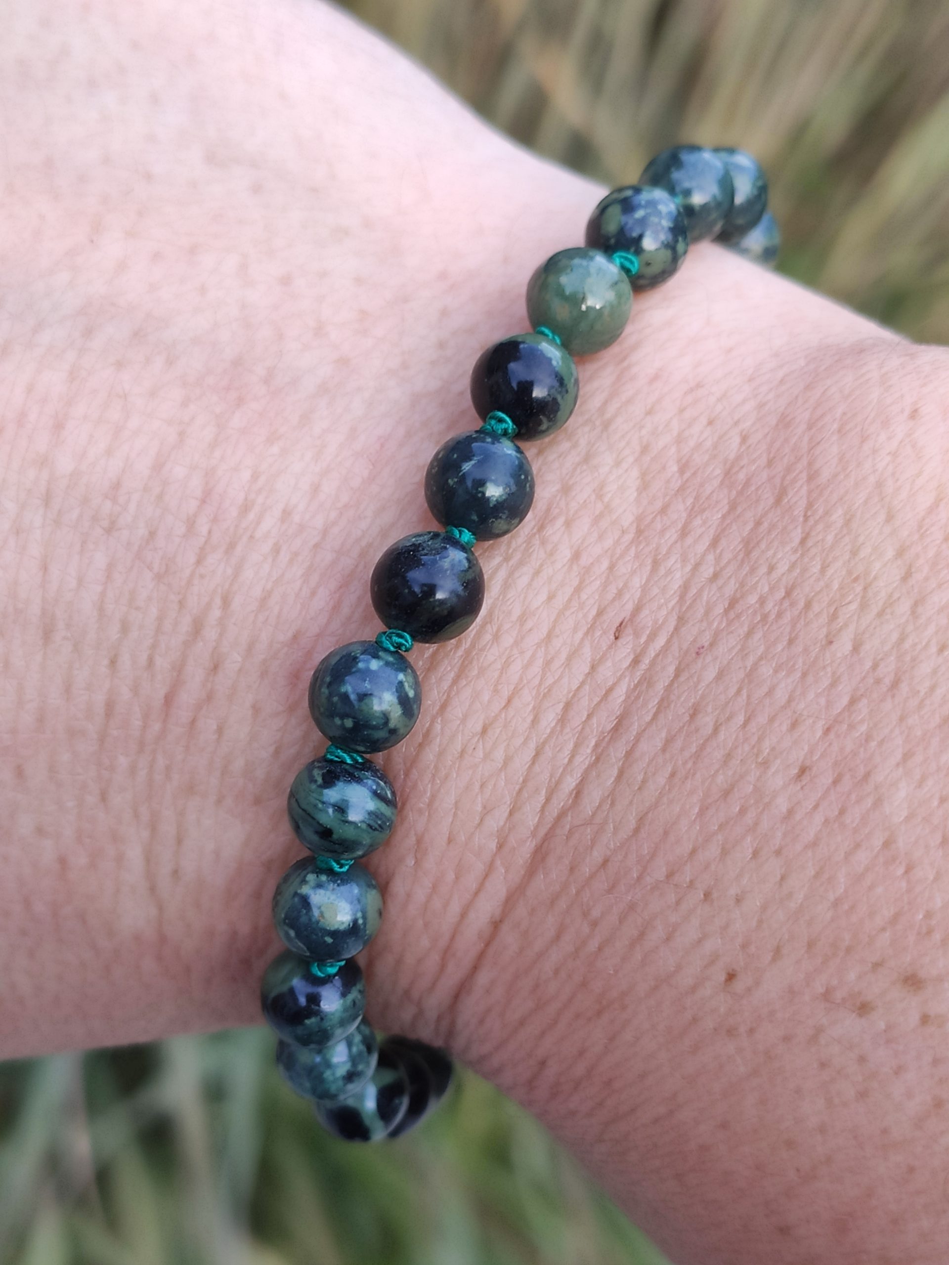 Fontenilles, Toulouse, L'Isle jourdain, Gers, Haute Garonne, souffle zen, bijoux zen, création personnalisée, Bague, Boucle d'oreille, Bracelet, Talisman, Collier, Suspension énergétique, Pendentif, Pierre fine, Pierre naturelle, Création énergétique, Marseille, Lille, Nantes, Bordeaux, Lyon, Nice, Montpellier, Strasbourg, Paris