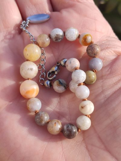 Fontenilles, Toulouse, L'Isle jourdain, Gers, Haute Garonne, souffle zen, bijoux zen, création personnalisée, Bague, Boucle d'oreille, Bracelet, Talisman, Collier, Suspension énergétique, Pendentif, Pierre fine, Pierre naturelle, Création énergétique, Marseille, Lille, Nantes, Bordeaux, Lyon, Nice, Montpellier, Strasbourg, Paris