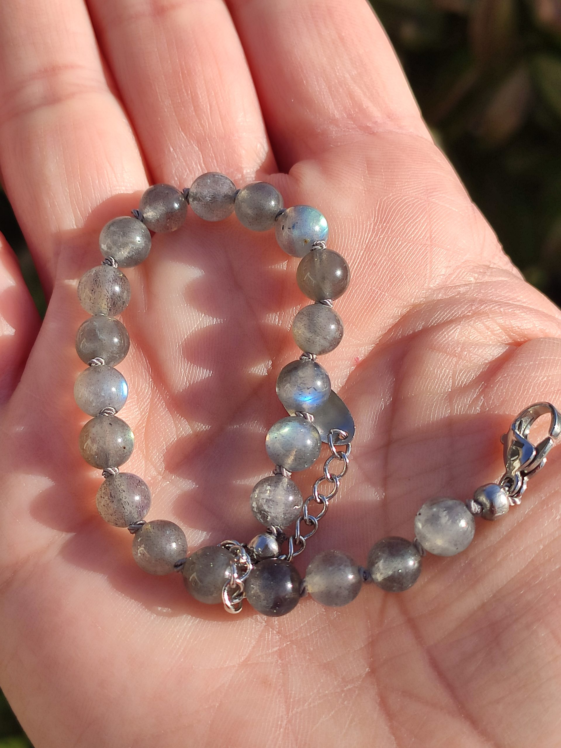 Fontenilles, Toulouse, L'Isle jourdain, Gers, Haute Garonne, souffle zen, bijoux zen, création personnalisée, Bague, Boucle d'oreille, Bracelet, Talisman, Collier, Suspension énergétique, Pendentif, Pierre fine, Pierre naturelle, Création énergétique, Marseille, Lille, Nantes, Bordeaux, Lyon, Nice, Montpellier, Strasbourg, Paris