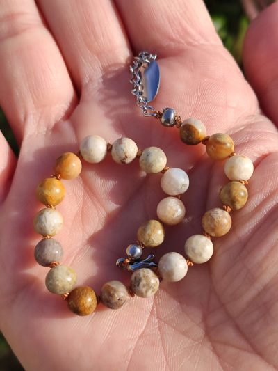 Fontenilles, Toulouse, L'Isle jourdain, Gers, Haute Garonne, souffle zen, bijoux zen, création personnalisée, Bague, Boucle d'oreille, Bracelet, Talisman, Collier, Suspension énergétique, Pendentif, Pierre fine, Pierre naturelle, Création énergétique, Marseille, Lille, Nantes, Bordeaux, Lyon, Nice, Montpellier, Strasbourg, Paris