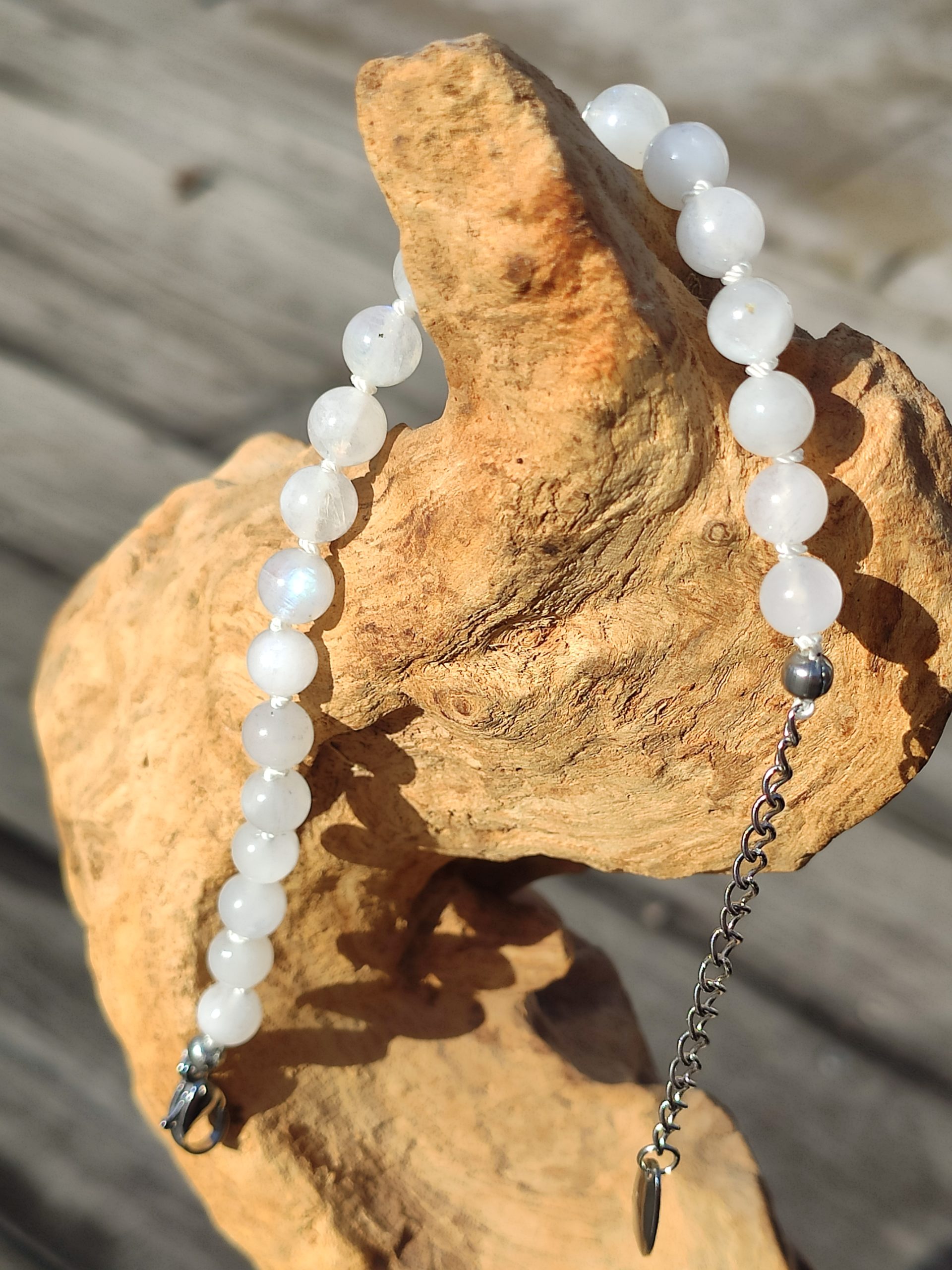 Fontenilles, Toulouse, L'Isle jourdain, Gers, Haute Garonne, souffle zen, bijoux zen, création personnalisée, Bague, Boucle d'oreille, Bracelet, Talisman, Collier, Suspension énergétique, Pendentif, Pierre fine, Pierre naturelle, Création énergétique, Marseille, Lille, Nantes, Bordeaux, Lyon, Nice, Montpellier, Strasbourg, Paris