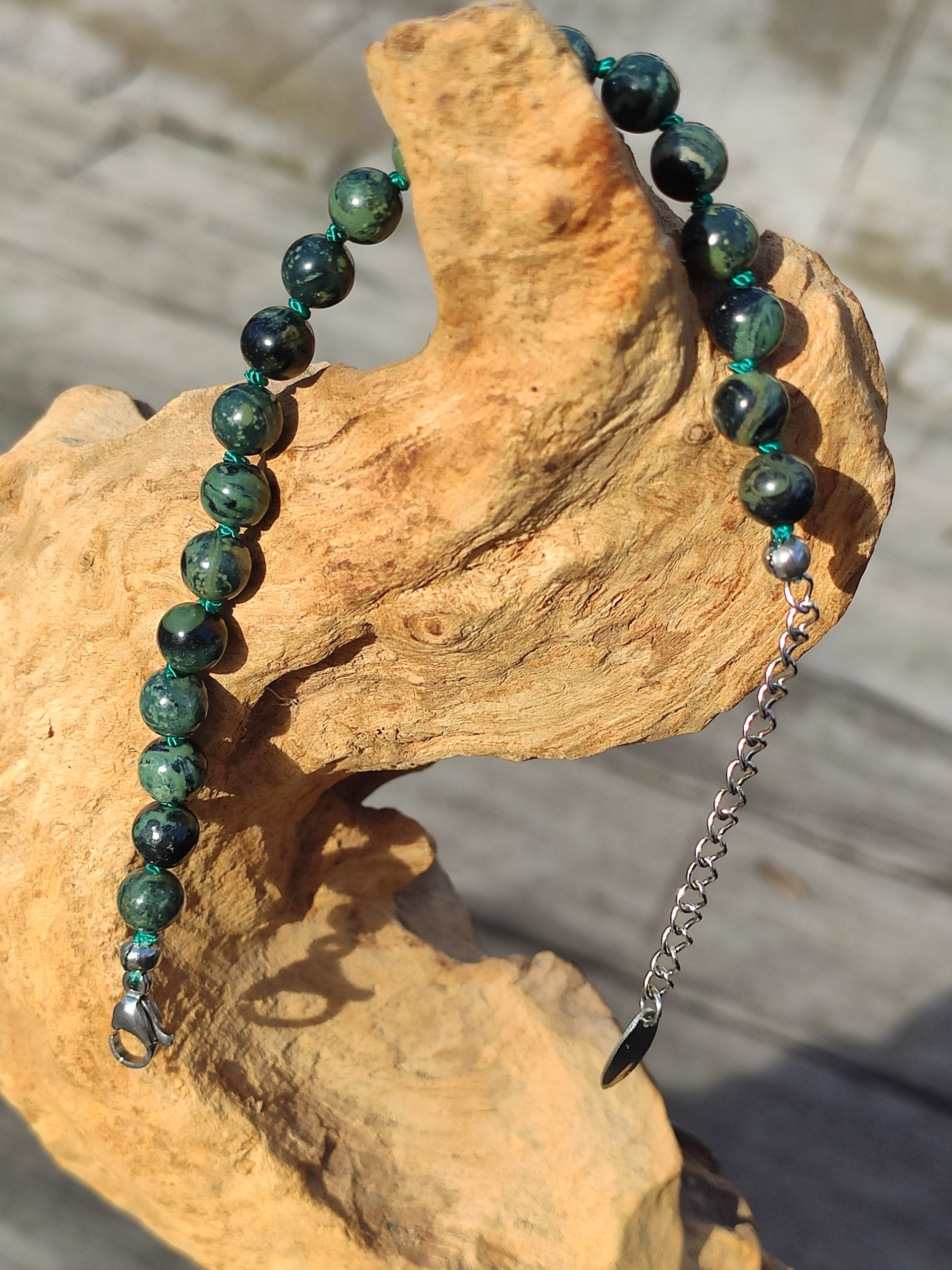 Fontenilles, Toulouse, L'Isle jourdain, Gers, Haute Garonne, souffle zen, bijoux zen, création personnalisée, Bague, Boucle d'oreille, Bracelet, Talisman, Collier, Suspension énergétique, Pendentif, Pierre fine, Pierre naturelle, Création énergétique, Marseille, Lille, Nantes, Bordeaux, Lyon, Nice, Montpellier, Strasbourg, Paris