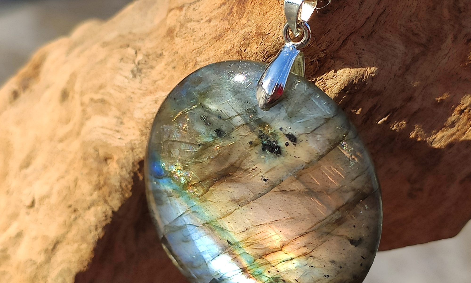 Labradorite ronde 11