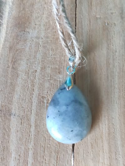 Fontenilles, Toulouse, L'Isle jourdain, Gers, Haute Garonne, souffle zen, bijoux zen, création personnalisée, Bague, Boucle d'oreille, Bracelet, Talisman, Collier, Suspension énergétique, Pendentif, Pierre fine, Pierre naturelle, Création énergétique, Marseille, Lille, Nantes, Bordeaux, Lyon, Nice, Montpellier, Strasbourg, Paris