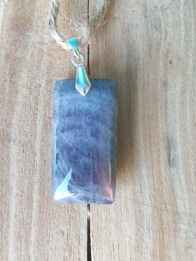 Fontenilles, Toulouse, L'Isle jourdain, Gers, Haute Garonne, souffle zen, bijoux zen, création personnalisée, Bague, Boucle d'oreille, Bracelet, Talisman, Collier, Suspension énergétique, Pendentif, Pierre fine, Pierre naturelle, Création énergétique, Marseille, Lille, Nantes, Bordeaux, Lyon, Nice, Montpellier, Strasbourg, Paris