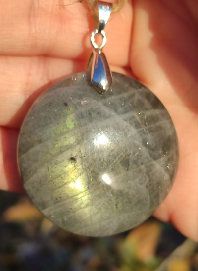 Fontenilles, Toulouse, L'Isle jourdain, Gers, Haute Garonne, souffle zen, bijoux zen, création personnalisée, Bague, Boucle d'oreille, Bracelet, Talisman, Collier, Suspension énergétique, Pendentif, Pierre fine, Pierre naturelle, Création énergétique, Marseille, Lille, Nantes, Bordeaux, Lyon, Nice, Montpellier, Strasbourg, Paris