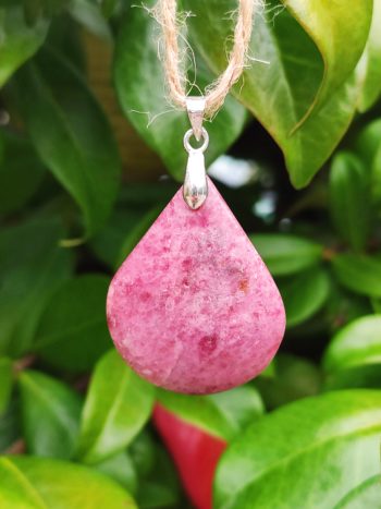 Rhodonite Extra Triangle