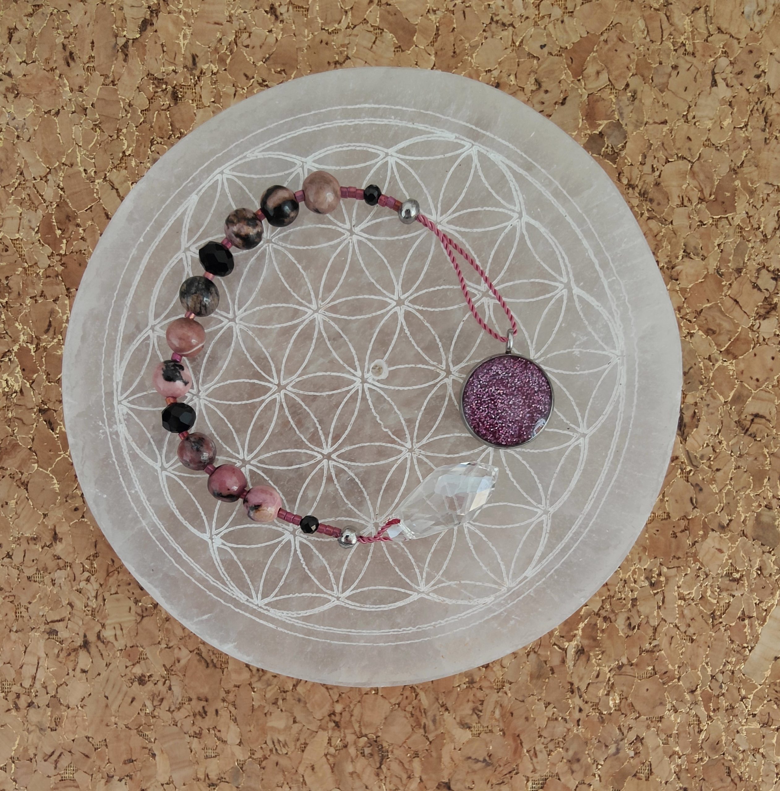 Fontenilles, Toulouse, L'Isle jourdain, Gers, Haute Garonne, souffle zen, bijoux zen, création personnalisée, Bague, Boucle d'oreille, Bracelet, Talisman, Collier, Suspension énergétique, Pendentif, Pierre fine, Pierre naturelle, Création énergétique, Marseille, Lille, Nantes, Bordeaux, Lyon, Nice, Montpellier, Strasbourg, Paris