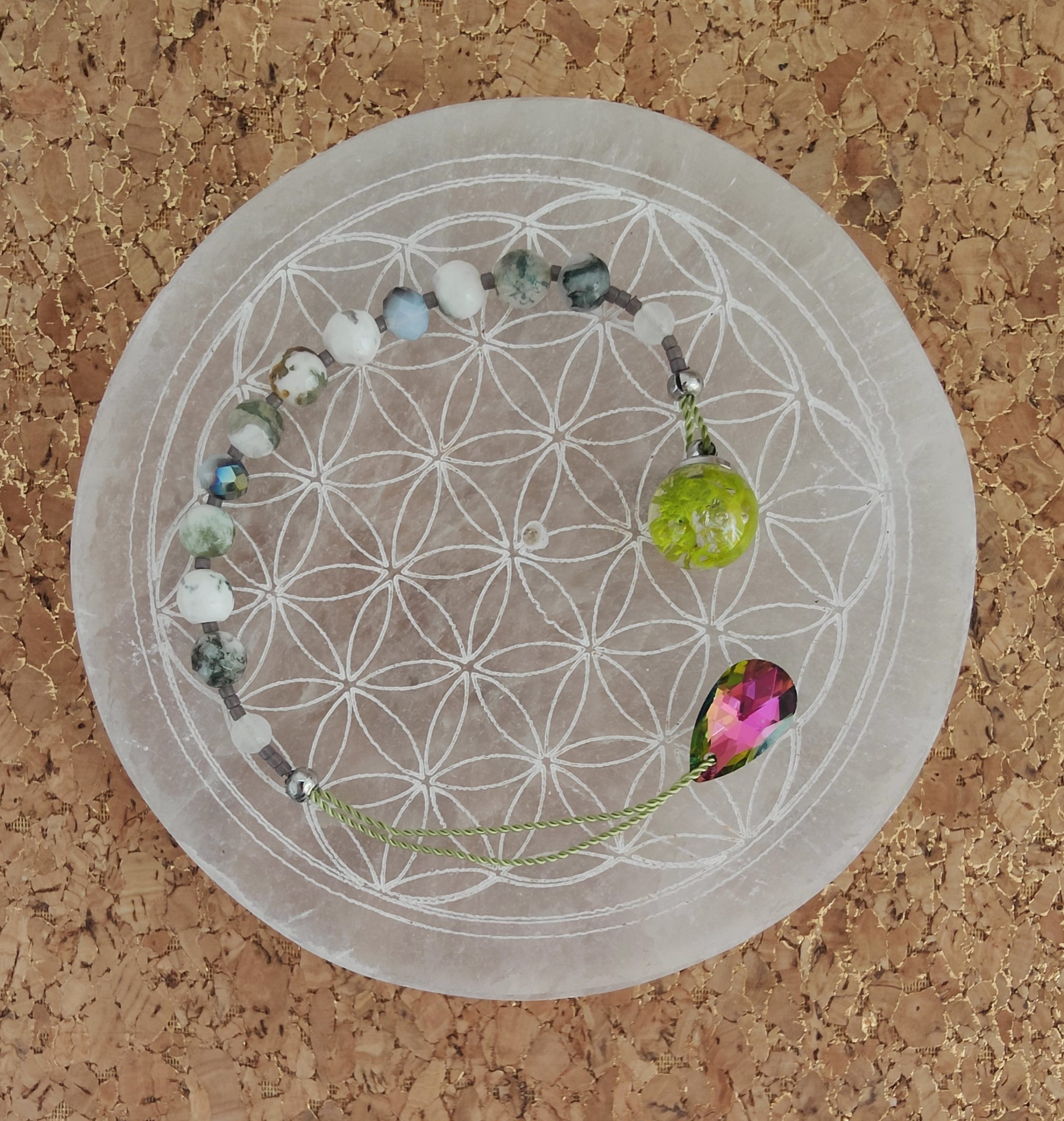 Fontenilles, Toulouse, L'Isle jourdain, Gers, Haute Garonne, souffle zen, bijoux zen, création personnalisée, Bague, Boucle d'oreille, Bracelet, Talisman, Collier, Suspension énergétique, Pendentif, Pierre fine, Pierre naturelle, Création énergétique, Marseille, Lille, Nantes, Bordeaux, Lyon, Nice, Montpellier, Strasbourg, Paris