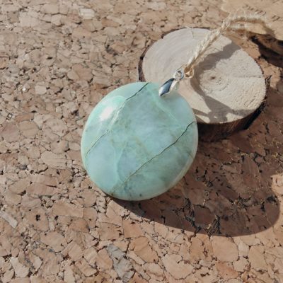 Pendentif en Pierre de Lune Verte ou Garniérite Ronde