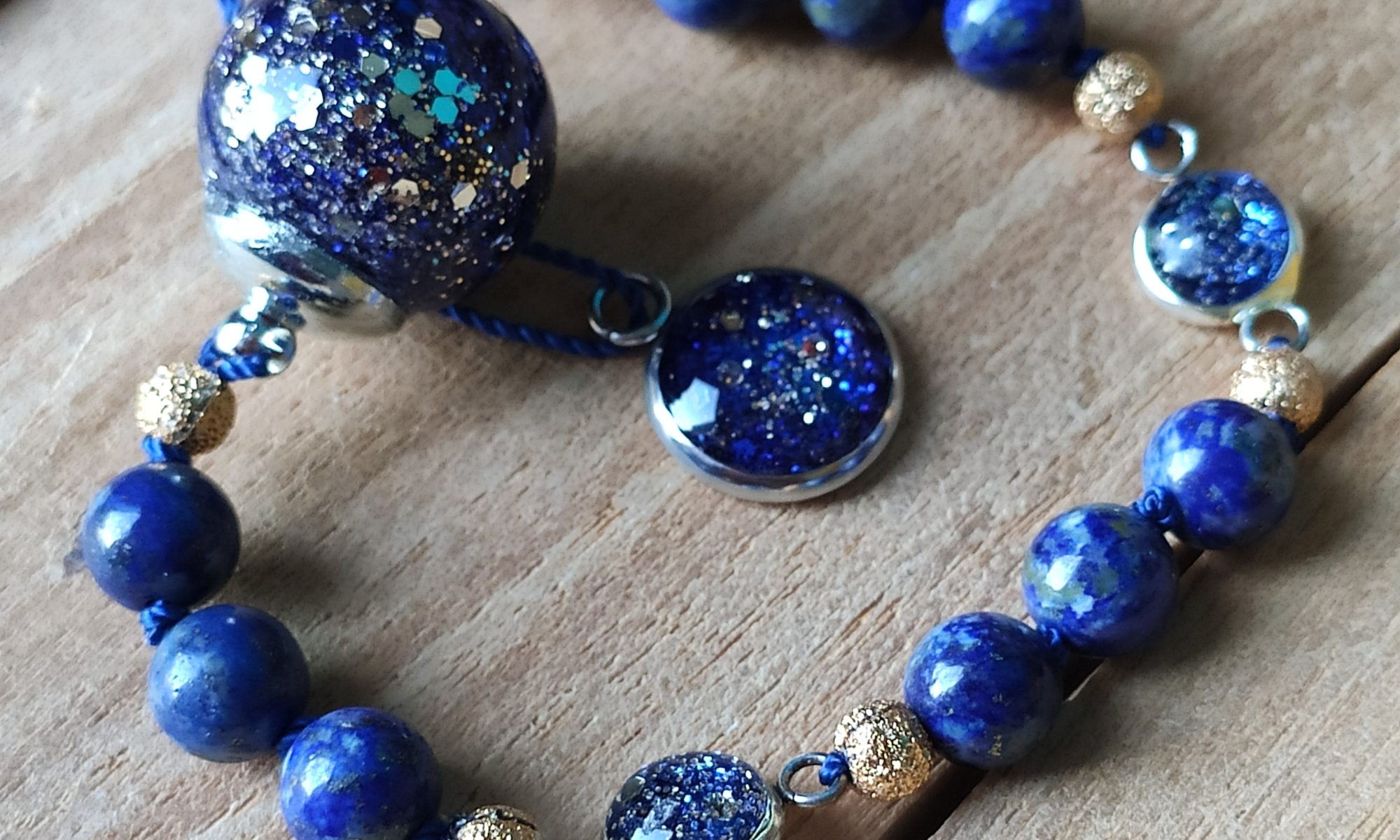 WL LAPIS LAZULI