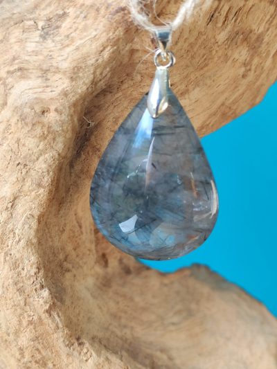 Fontenilles, Toulouse, L'Isle jourdain, Gers, Haute Garonne, souffle zen, bijoux zen, création personnalisée, Bague, Boucle d'oreille, Bracelet, Talisman, Collier, Suspension énergétique, Pendentif, Pierre fine, Pierre naturelle, Création énergétique, Marseille, Lille, Nantes, Bordeaux, Lyon, Nice, Montpellier, Strasbourg, Paris