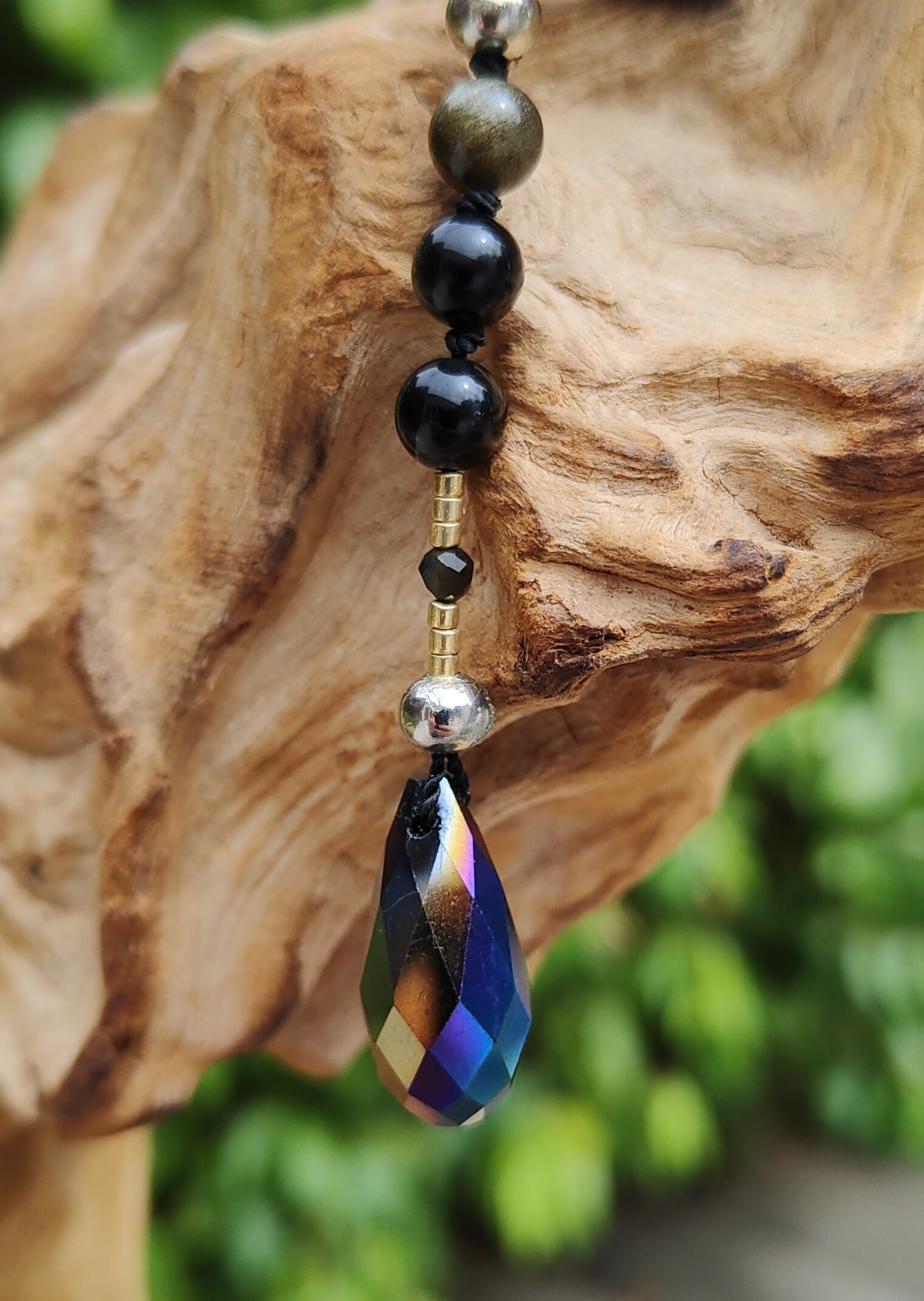 Fontenilles, Toulouse, L'Isle jourdain, Gers, Haute Garonne, souffle zen, bijoux zen, création personnalisée, Bague, Boucle d'oreille, Bracelet, Talisman, Collier, Suspension énergétique, Pendentif, Pierre fine, Pierre naturelle, Création énergétique, Marseille, Lille, Nantes, Bordeaux, Lyon, Nice, Montpellier, Strasbourg, Paris