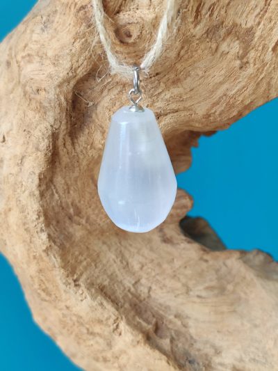 Fontenilles, Toulouse, L'Isle jourdain, Gers, Haute Garonne, souffle zen, bijoux zen, création personnalisée, Bague, Boucle d'oreille, Bracelet, Talisman, Collier, Suspension énergétique, Pendentif, Pierre fine, Pierre naturelle, Création énergétique, Marseille, Lille, Nantes, Bordeaux, Lyon, Nice, Montpellier, Strasbourg, Paris