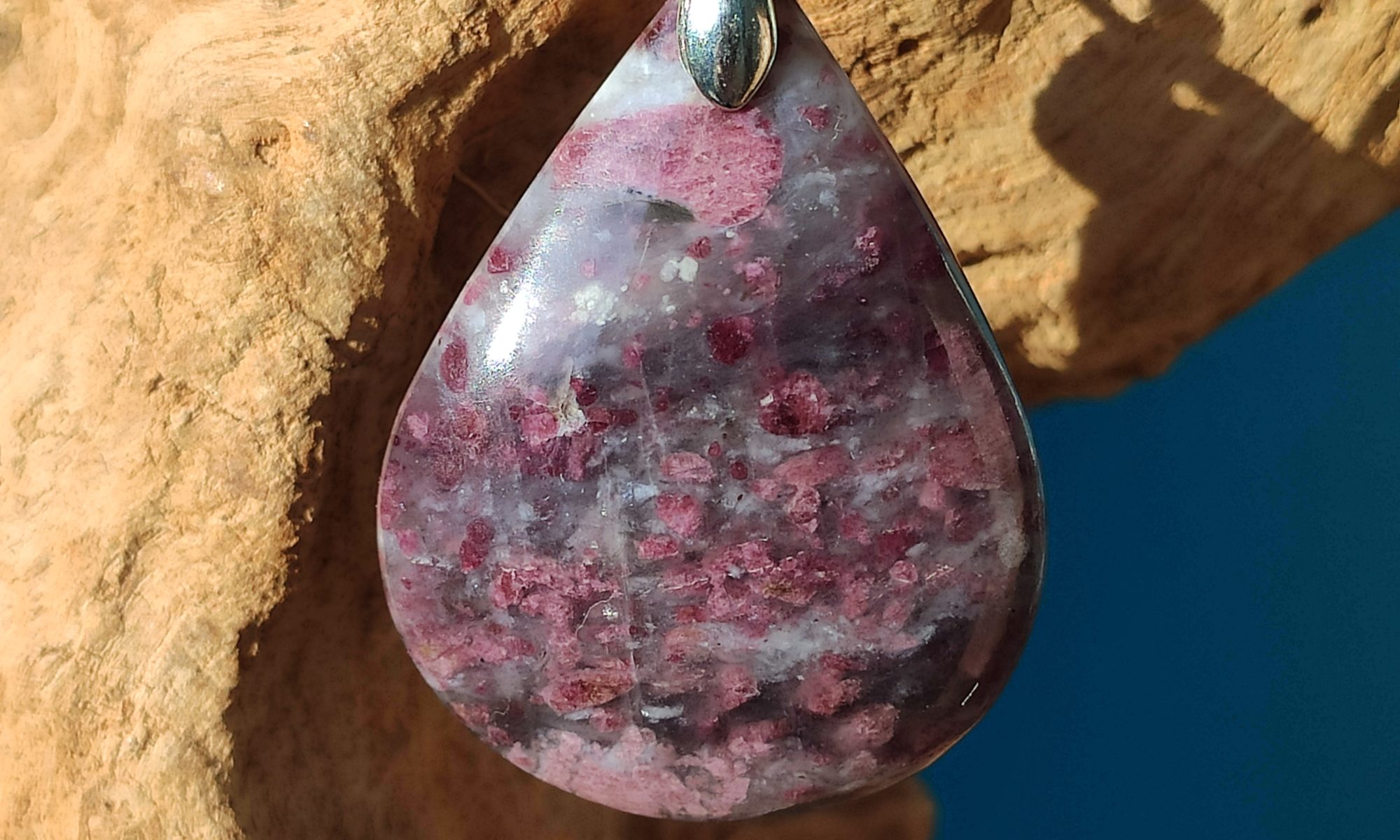 Tourmaline Rose Goutte