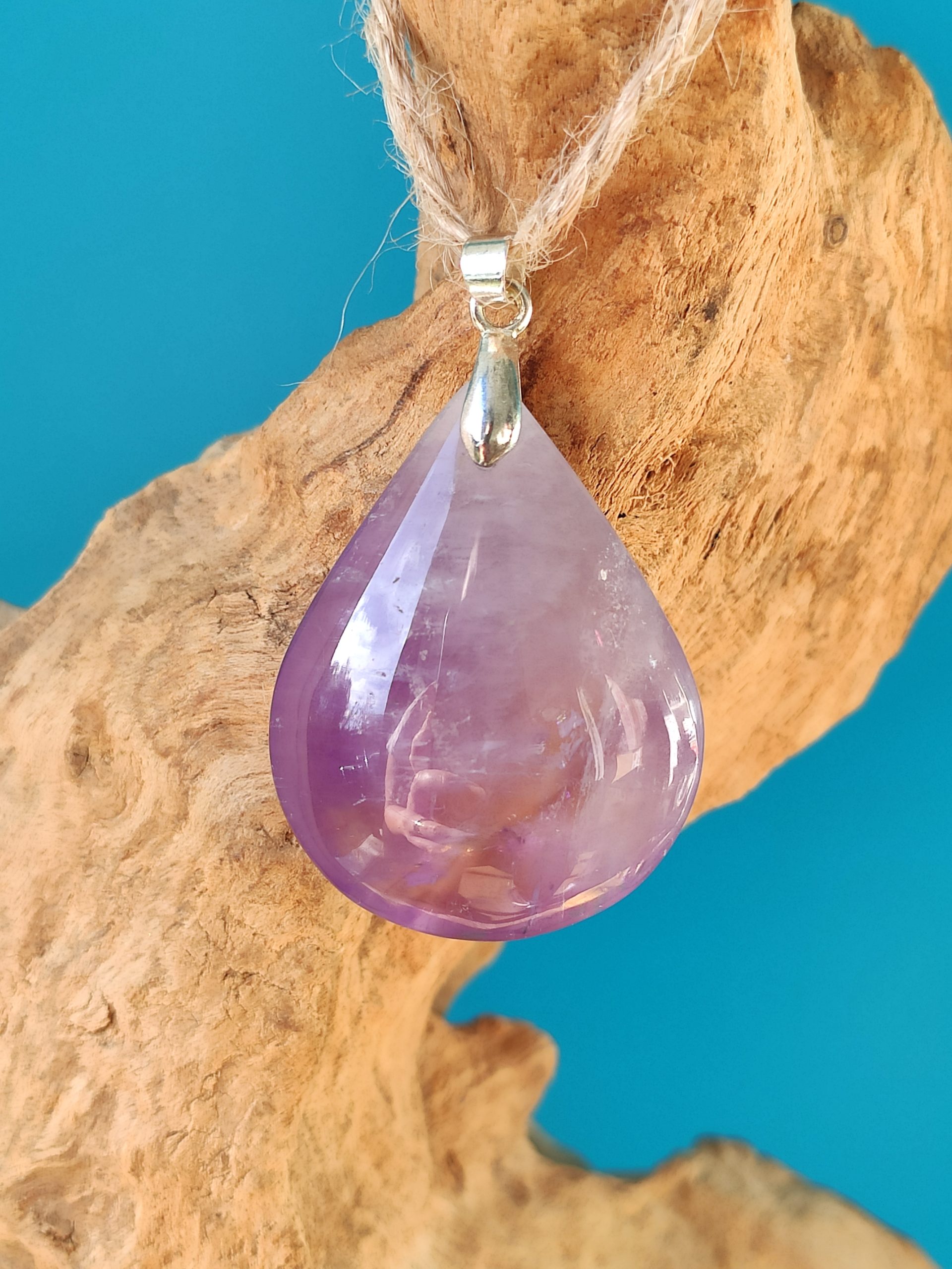 Fontenilles, Toulouse, L'Isle jourdain, Gers, Haute Garonne, souffle zen, bijoux zen, création personnalisée, Bague, Boucle d'oreille, Bracelet, Talisman, Collier, Suspension énergétique, Pendentif, Pierre fine, Pierre naturelle, Création énergétique, Marseille, Lille, Nantes, Bordeaux, Lyon, Nice, Montpellier, Strasbourg, Paris