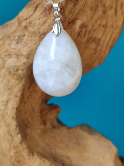 Fontenilles, Toulouse, L'Isle jourdain, Gers, Haute Garonne, souffle zen, bijoux zen, création personnalisée, Bague, Boucle d'oreille, Bracelet, Talisman, Collier, Suspension énergétique, Pendentif, Pierre fine, Pierre naturelle, Création énergétique, Marseille, Lille, Nantes, Bordeaux, Lyon, Nice, Montpellier, Strasbourg, Paris