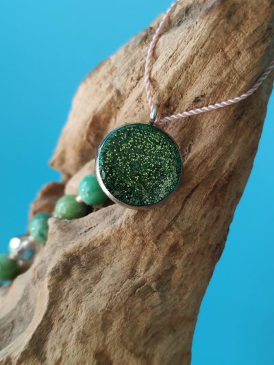 Fontenilles, Toulouse, L'Isle jourdain, Gers, Haute Garonne, souffle zen, bijoux zen, création personnalisée, Bague, Boucle d'oreille, Bracelet, Talisman, Collier, Suspension énergétique, Pendentif, Pierre fine, Pierre naturelle, Création énergétique, Marseille, Lille, Nantes, Bordeaux, Lyon, Nice, Montpellier, Strasbourg, Paris