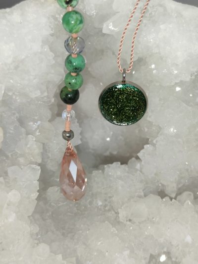 Fontenilles, Toulouse, L'Isle jourdain, Gers, Haute Garonne, souffle zen, bijoux zen, création personnalisée, Bague, Boucle d'oreille, Bracelet, Talisman, Collier, Suspension énergétique, Pendentif, Pierre fine, Pierre naturelle, Création énergétique, Marseille, Lille, Nantes, Bordeaux, Lyon, Nice, Montpellier, Strasbourg, Paris