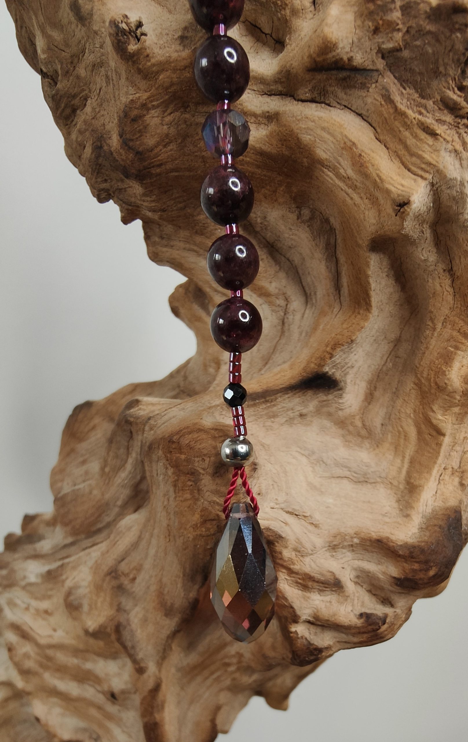 Fontenilles, Toulouse, L'Isle jourdain, Gers, Haute Garonne, souffle zen, bijoux zen, création personnalisée, Bague, Boucle d'oreille, Bracelet, Talisman, Collier, Suspension énergétique, Pendentif, Pierre fine, Pierre naturelle, Création énergétique, Marseille, Lille, Nantes, Bordeaux, Lyon, Nice, Montpellier, Strasbourg, Paris