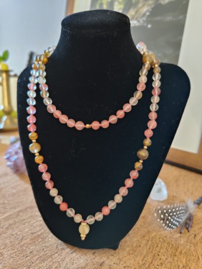 Fontenilles, Toulouse, L'Isle jourdain, Gers, Haute Garonne, souffle zen, bijoux zen, création personnalisée, Bague, Boucle d'oreille, Bracelet, Talisman, Collier, Suspension énergétique, Pendentif, Pierre fine, Pierre naturelle, Création énergétique, Marseille, Lille, Nantes, Bordeaux, Lyon, Nice, Montpellier, Strasbourg, Paris