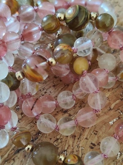 Fontenilles, Toulouse, L'Isle jourdain, Gers, Haute Garonne, souffle zen, bijoux zen, création personnalisée, Bague, Boucle d'oreille, Bracelet, Talisman, Collier, Suspension énergétique, Pendentif, Pierre fine, Pierre naturelle, Création énergétique, Marseille, Lille, Nantes, Bordeaux, Lyon, Nice, Montpellier, Strasbourg, Paris