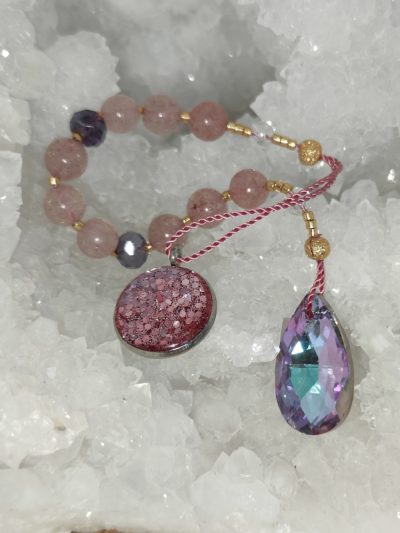 Fontenilles, Toulouse, L'Isle jourdain, Gers, Haute Garonne, souffle zen, bijoux zen, création personnalisée, Bague, Boucle d'oreille, Bracelet, Talisman, Collier, Suspension énergétique, Pendentif, Pierre fine, Pierre naturelle, Création énergétique, Marseille, Lille, Nantes, Bordeaux, Lyon, Nice, Montpellier, Strasbourg, Paris