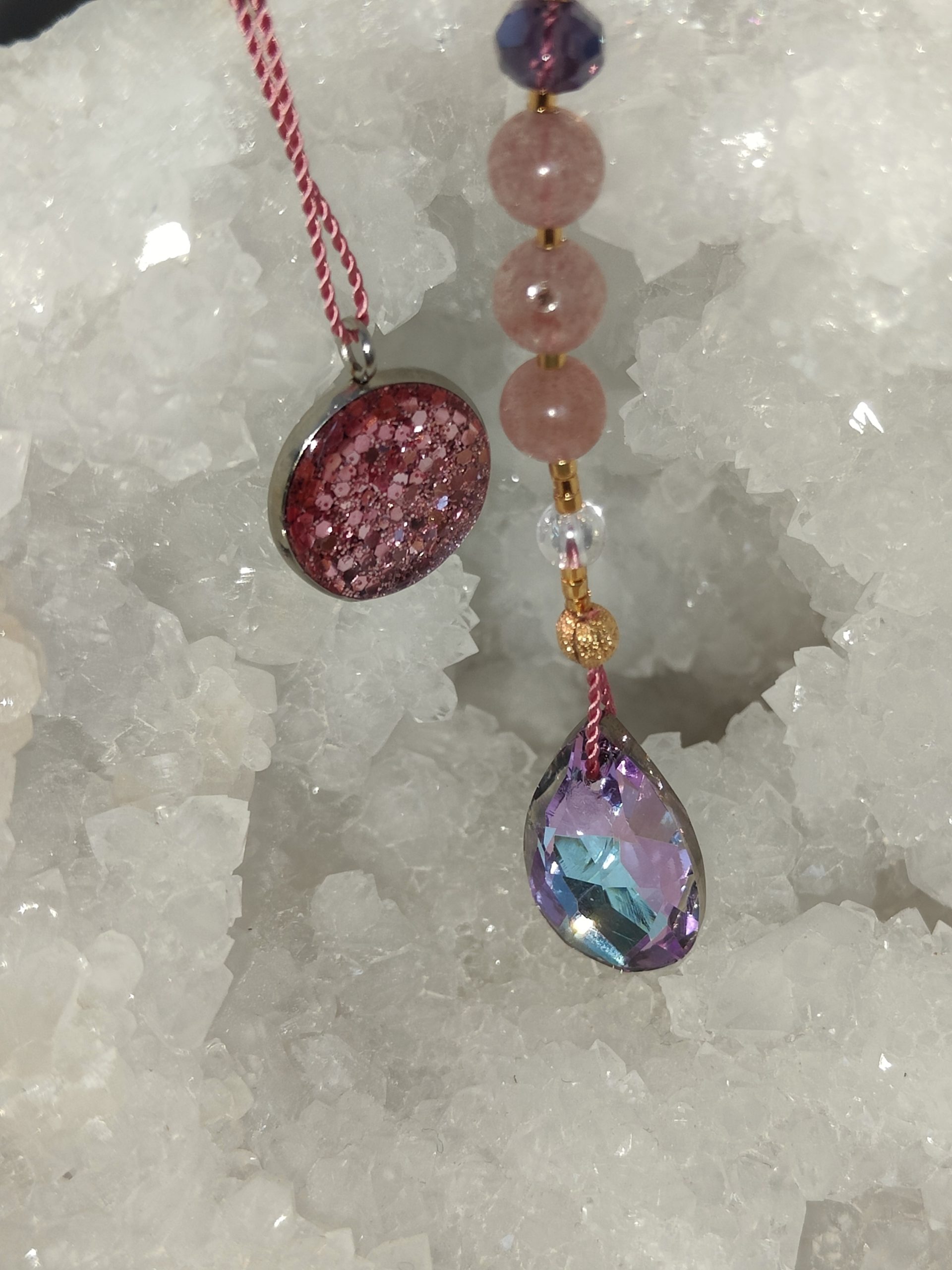 Fontenilles, Toulouse, L'Isle jourdain, Gers, Haute Garonne, souffle zen, bijoux zen, création personnalisée, Bague, Boucle d'oreille, Bracelet, Talisman, Collier, Suspension énergétique, Pendentif, Pierre fine, Pierre naturelle, Création énergétique, Marseille, Lille, Nantes, Bordeaux, Lyon, Nice, Montpellier, Strasbourg, Paris