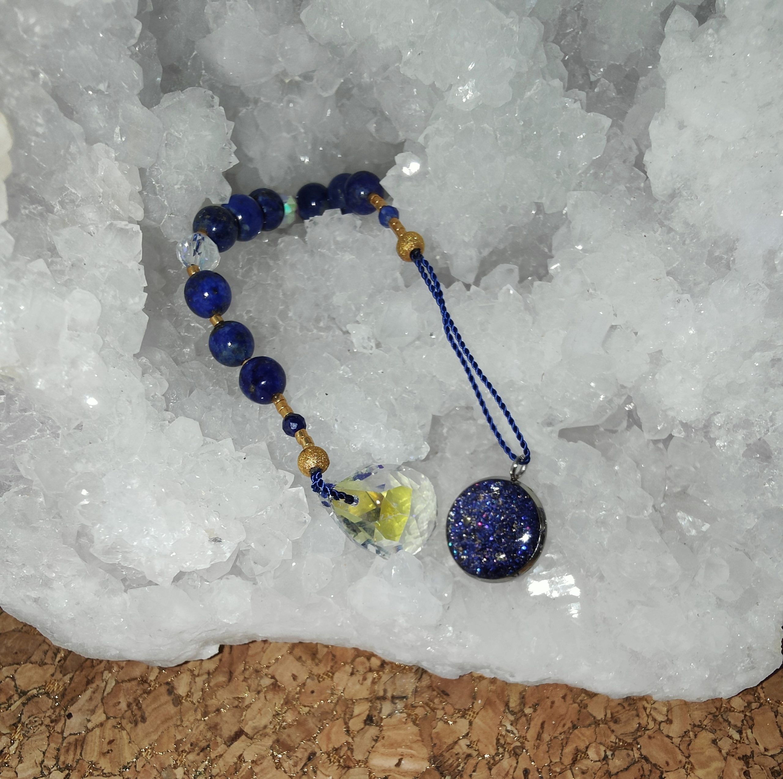 Fontenilles, Toulouse, L'Isle jourdain, Gers, Haute Garonne, souffle zen, bijoux zen, création personnalisée, Bague, Boucle d'oreille, Bracelet, Talisman, Collier, Suspension énergétique, Pendentif, Pierre fine, Pierre naturelle, Création énergétique, Marseille, Lille, Nantes, Bordeaux, Lyon, Nice, Montpellier, Strasbourg, Paris