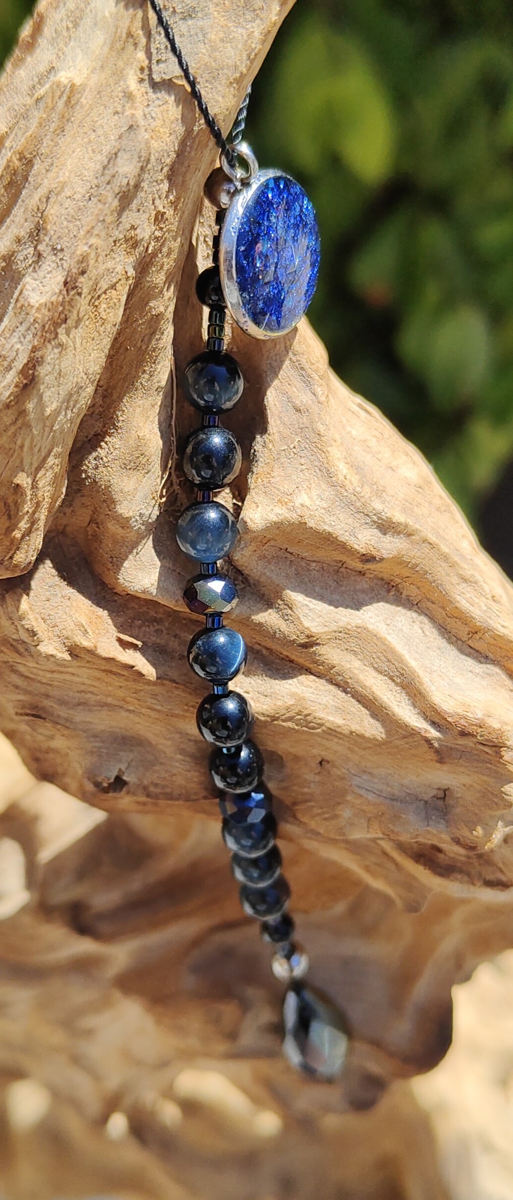 Fontenilles, Toulouse, L'Isle jourdain, Gers, Haute Garonne, souffle zen, bijoux zen, création personnalisée, Bague, Boucle d'oreille, Bracelet, Talisman, Collier, Suspension énergétique, Pendentif, Pierre fine, Pierre naturelle, Création énergétique, Marseille, Lille, Nantes, Bordeaux, Lyon, Nice, Montpellier, Strasbourg, Paris