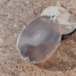 Pendentif en Agate tranche