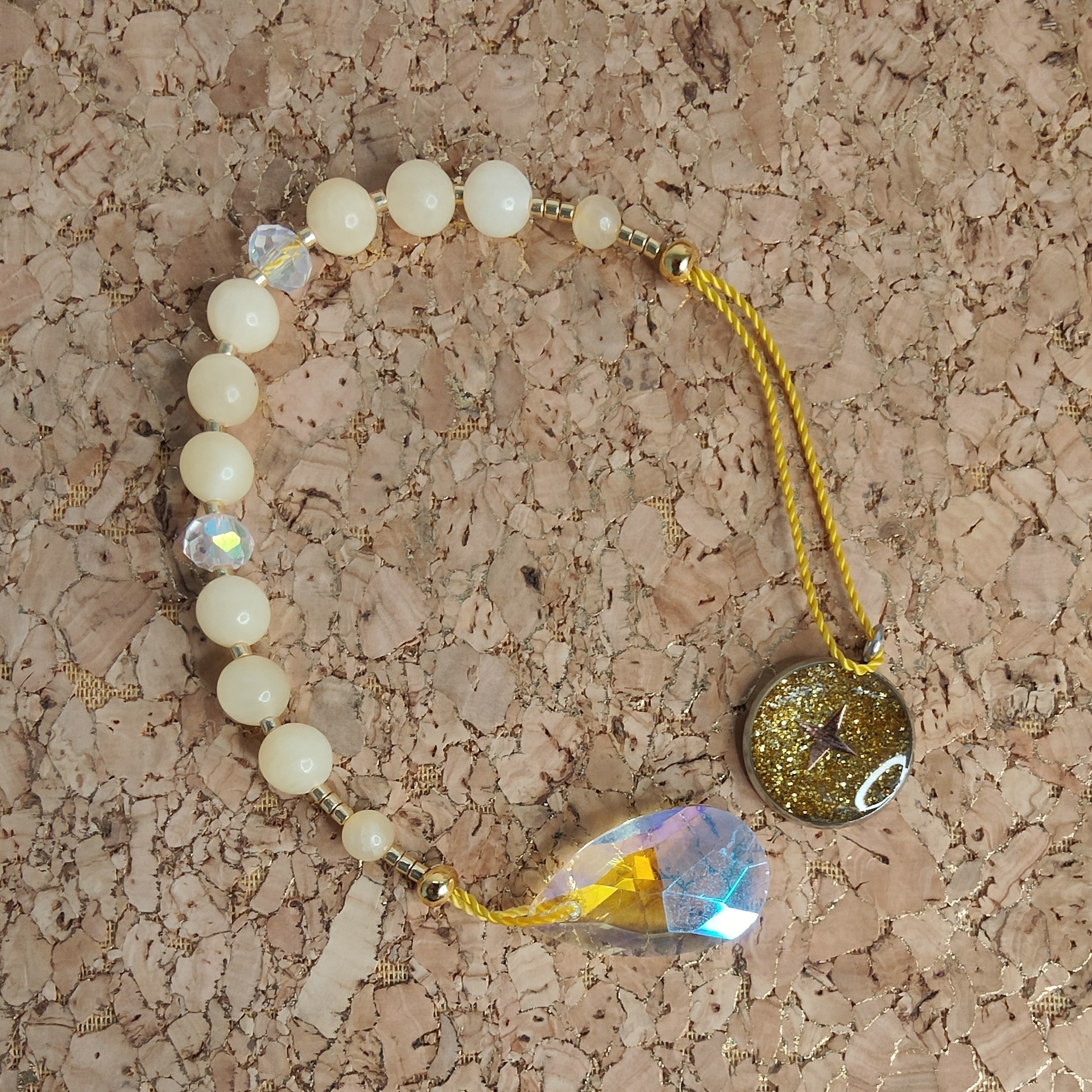 Fontenilles, Toulouse, L'Isle jourdain, Gers, Haute Garonne, souffle zen, bijoux zen, création personnalisée, Bague, Boucle d'oreille, Bracelet, Talisman, Collier, Suspension énergétique, Pendentif, Pierre fine, Pierre naturelle, Création énergétique, Marseille, Lille, Nantes, Bordeaux, Lyon, Nice, Montpellier, Strasbourg, Paris