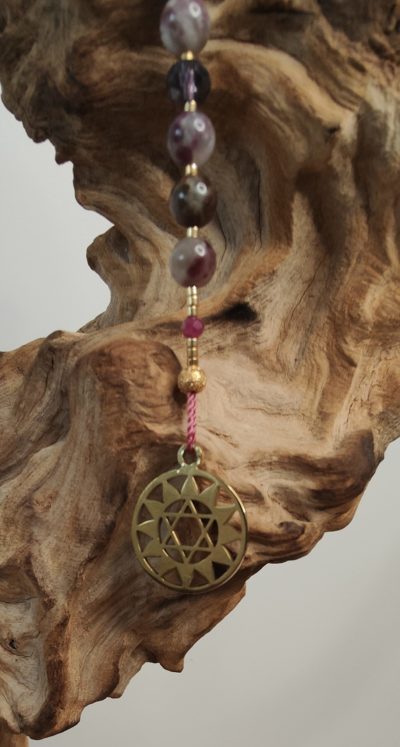 Fontenilles, Toulouse, L'Isle jourdain, Gers, Haute Garonne, souffle zen, bijoux zen, création personnalisée, Bague, Boucle d'oreille, Bracelet, Talisman, Collier, Suspension énergétique, Pendentif, Pierre fine, Pierre naturelle, Création énergétique, Marseille, Lille, Nantes, Bordeaux, Lyon, Nice, Montpellier, Strasbourg, Paris