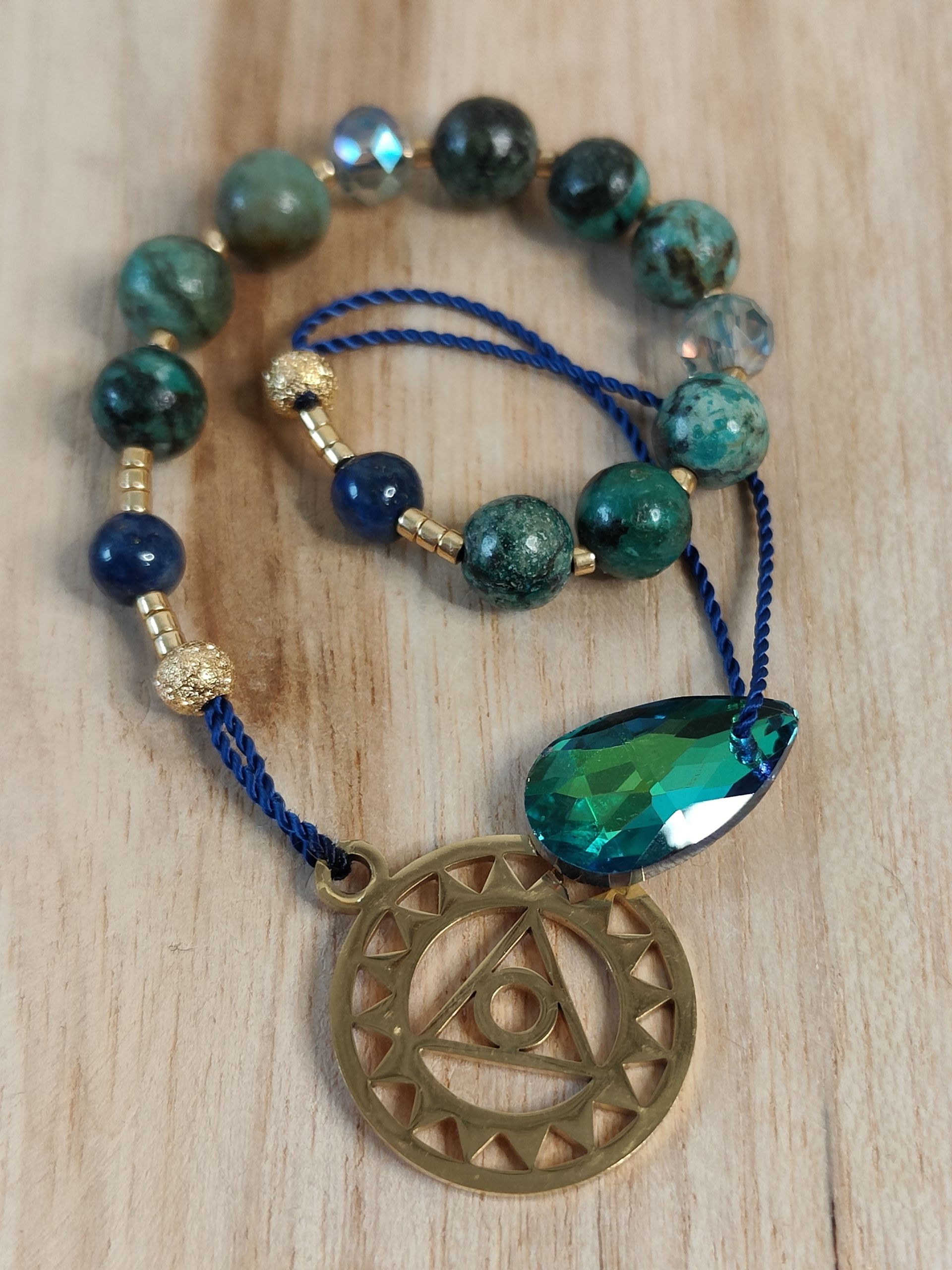 Fontenilles, Toulouse, L'Isle jourdain, Gers, Haute Garonne, souffle zen, bijoux zen, création personnalisée, Bague, Boucle d'oreille, Bracelet, Talisman, Collier, Suspension énergétique, Pendentif, Pierre fine, Pierre naturelle, Création énergétique, Marseille, Lille, Nantes, Bordeaux, Lyon, Nice, Montpellier, Strasbourg, Paris