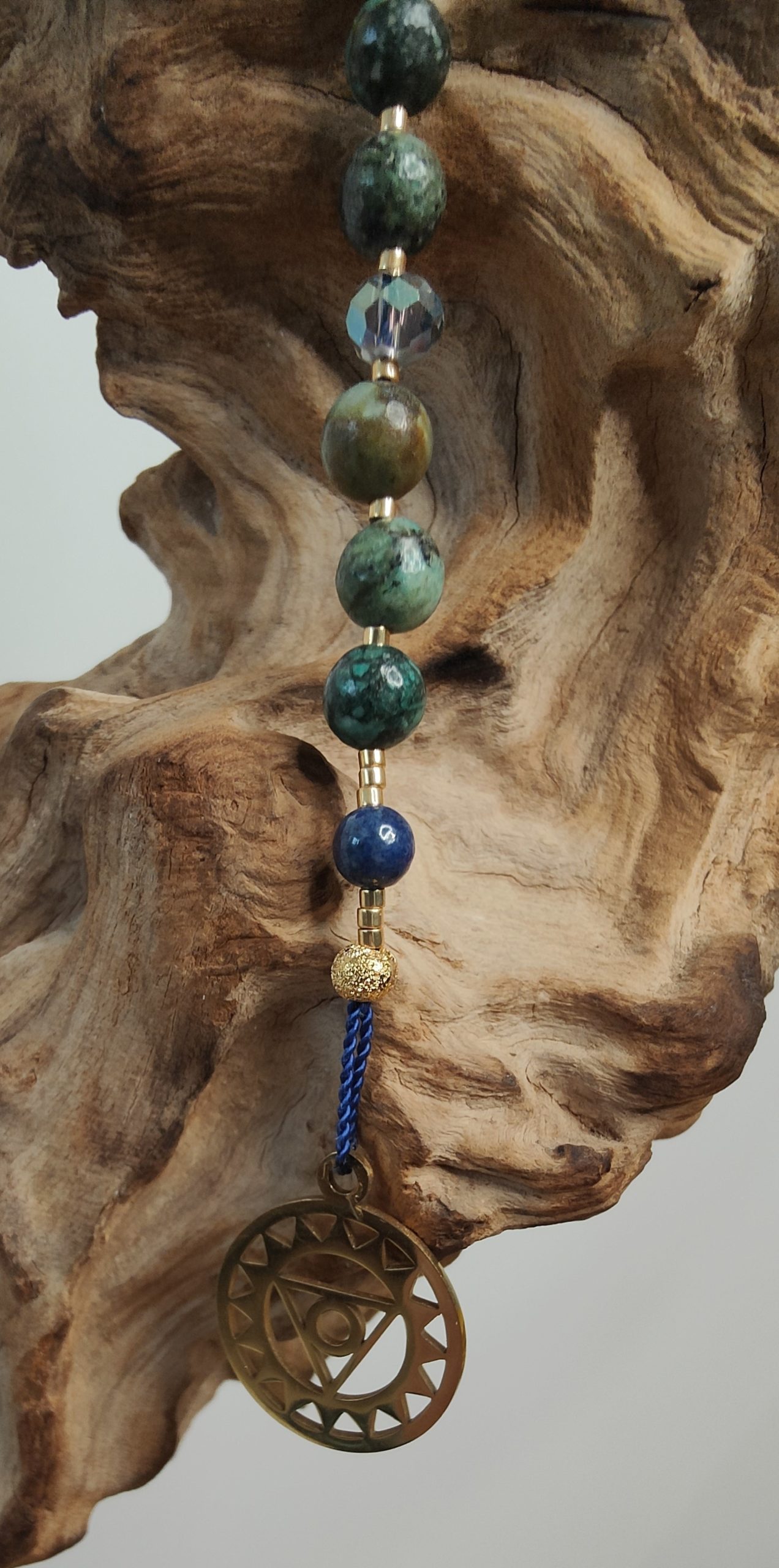 Fontenilles, Toulouse, L'Isle jourdain, Gers, Haute Garonne, souffle zen, bijoux zen, création personnalisée, Bague, Boucle d'oreille, Bracelet, Talisman, Collier, Suspension énergétique, Pendentif, Pierre fine, Pierre naturelle, Création énergétique, Marseille, Lille, Nantes, Bordeaux, Lyon, Nice, Montpellier, Strasbourg, Paris