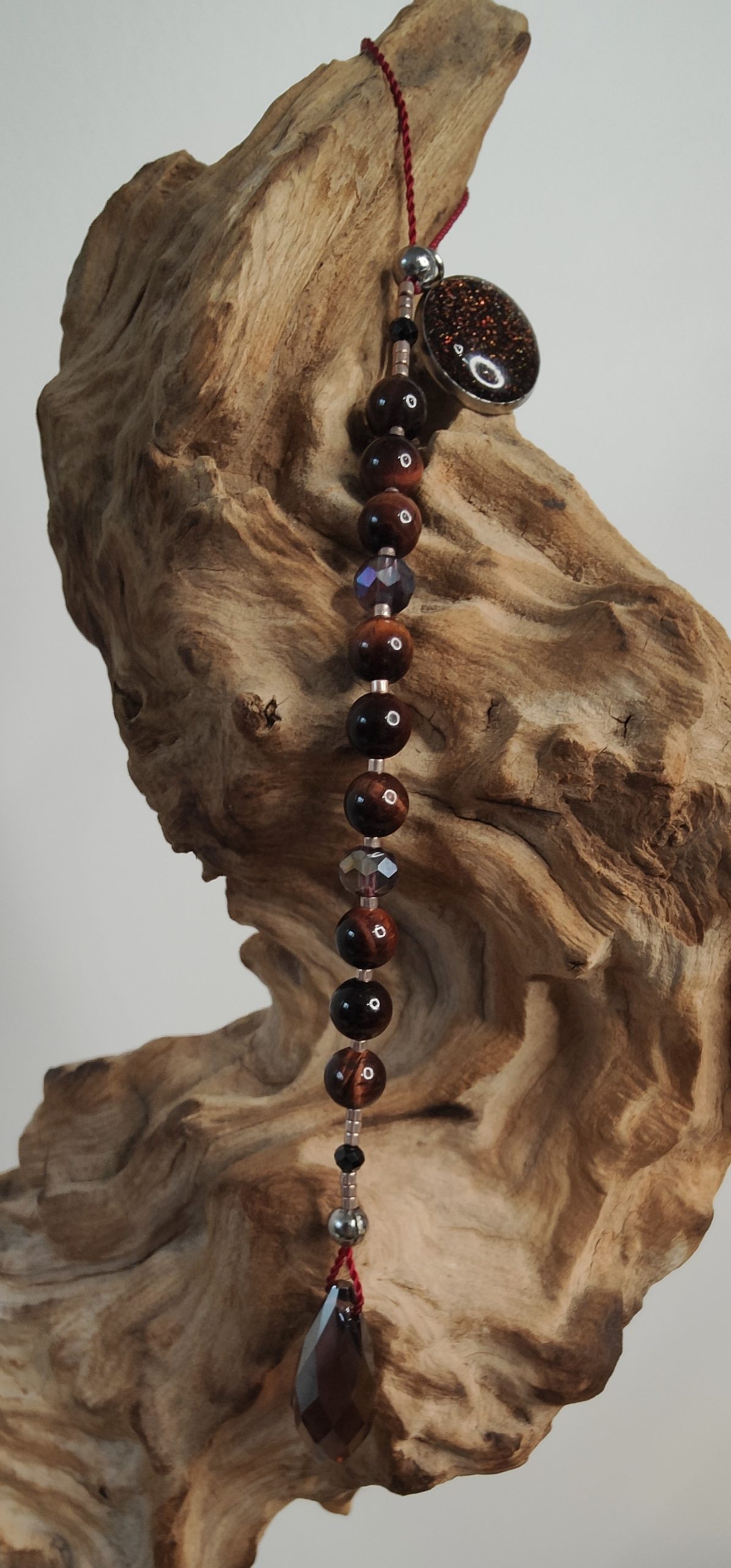 Fontenilles, Toulouse, L'Isle jourdain, Gers, Haute Garonne, souffle zen, bijoux zen, création personnalisée, Bague, Boucle d'oreille, Bracelet, Talisman, Collier, Suspension énergétique, Pendentif, Pierre fine, Pierre naturelle, Création énergétique, Marseille, Lille, Nantes, Bordeaux, Lyon, Nice, Montpellier, Strasbourg, Paris